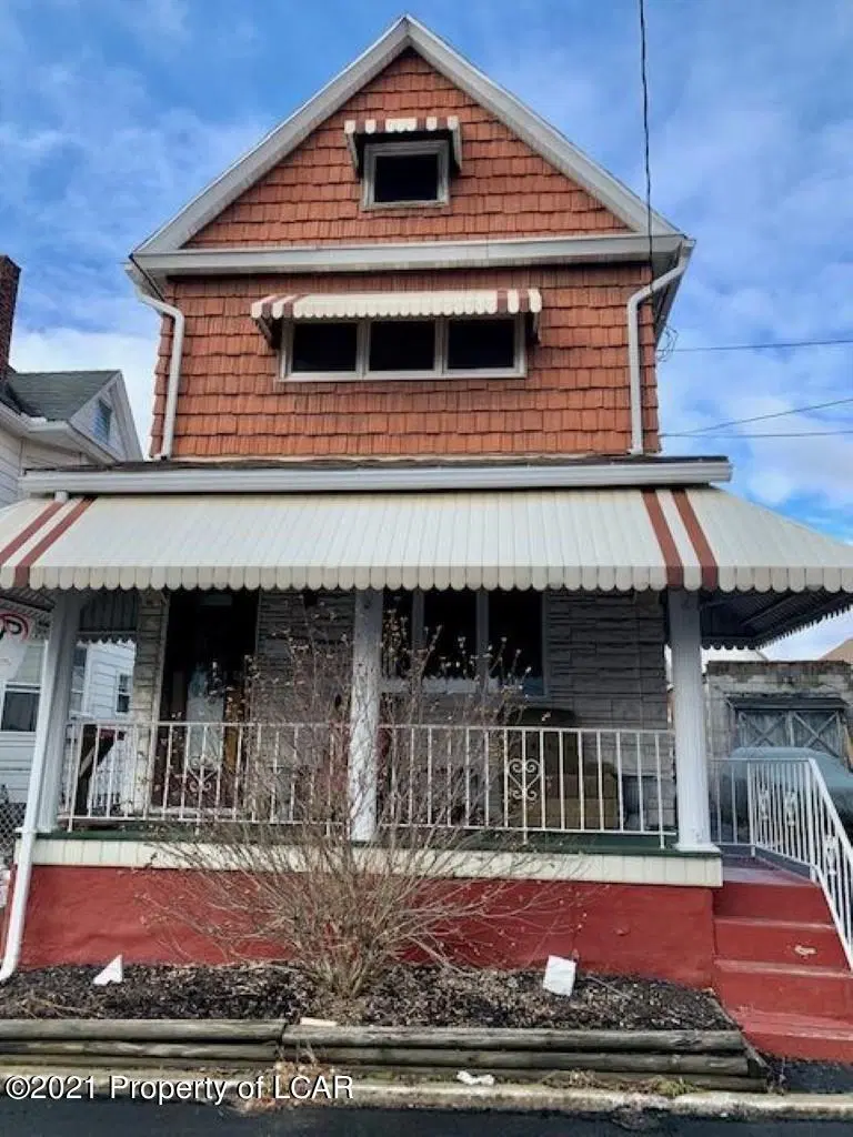 29 Lloyds Lane, Wilkes-Barre in Wilkes-Barre