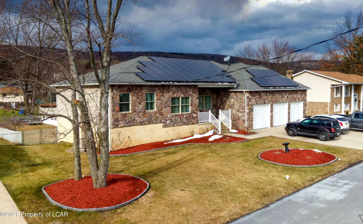 310 Lauer Avenue, Scranton in Scranton