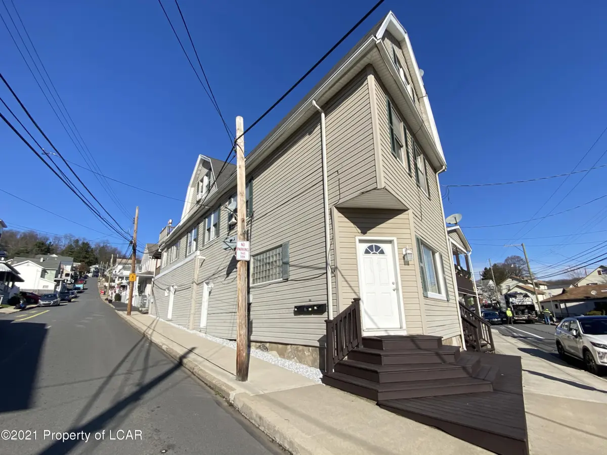 533 W Shawnee Avenue, Plymouth in Plymouth