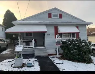 716 McKinley Street, Hazleton in Hazleton
