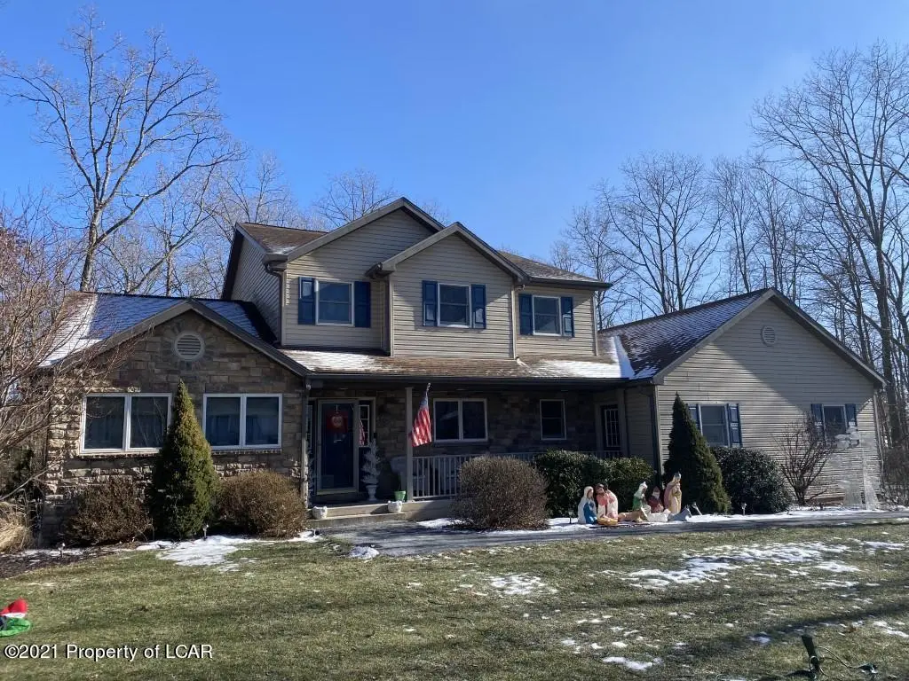 138 Woodcrest Boulevard, Hazle Township in Hazle Township