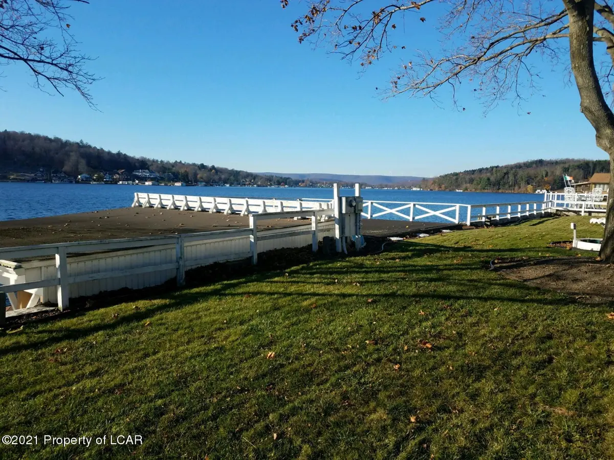 46 Lakeside Drive, Harveys Lake in Harveys Lake