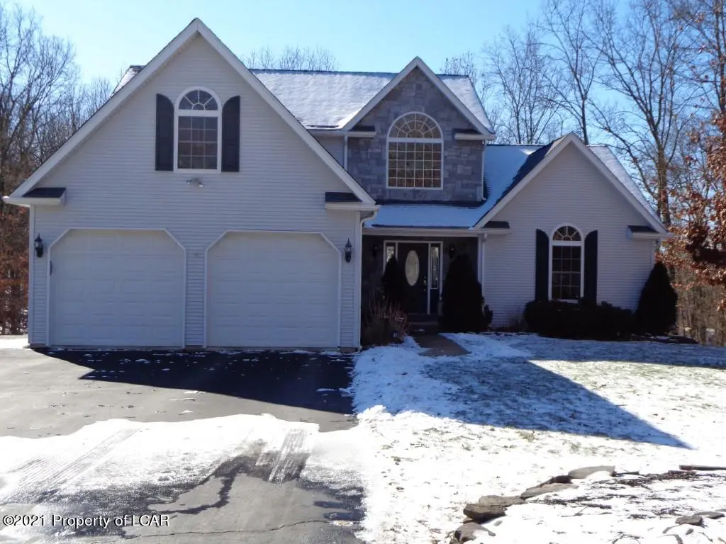 315 Oakmont Lane, Mountain Top in Mountain Top