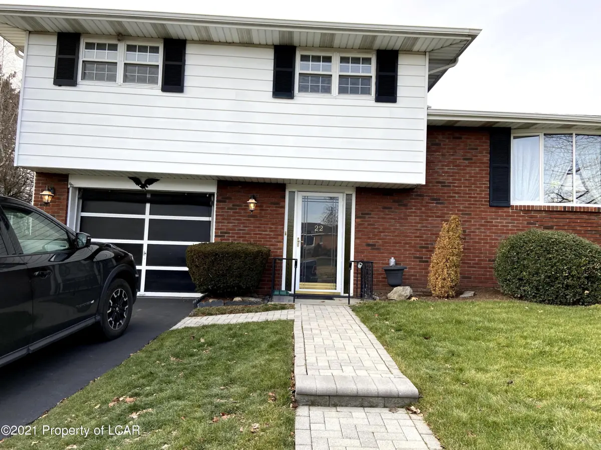 22 Slattery Drive, Wilkes-Barre in Wilkes-Barre