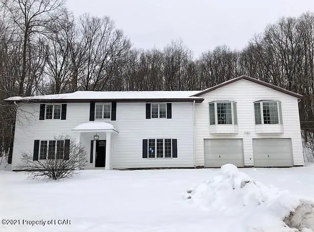 11 Woodmere Drive, Drums in Drums