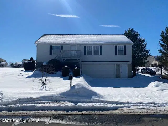 602 Raspberry Road, Duryea in Duryea