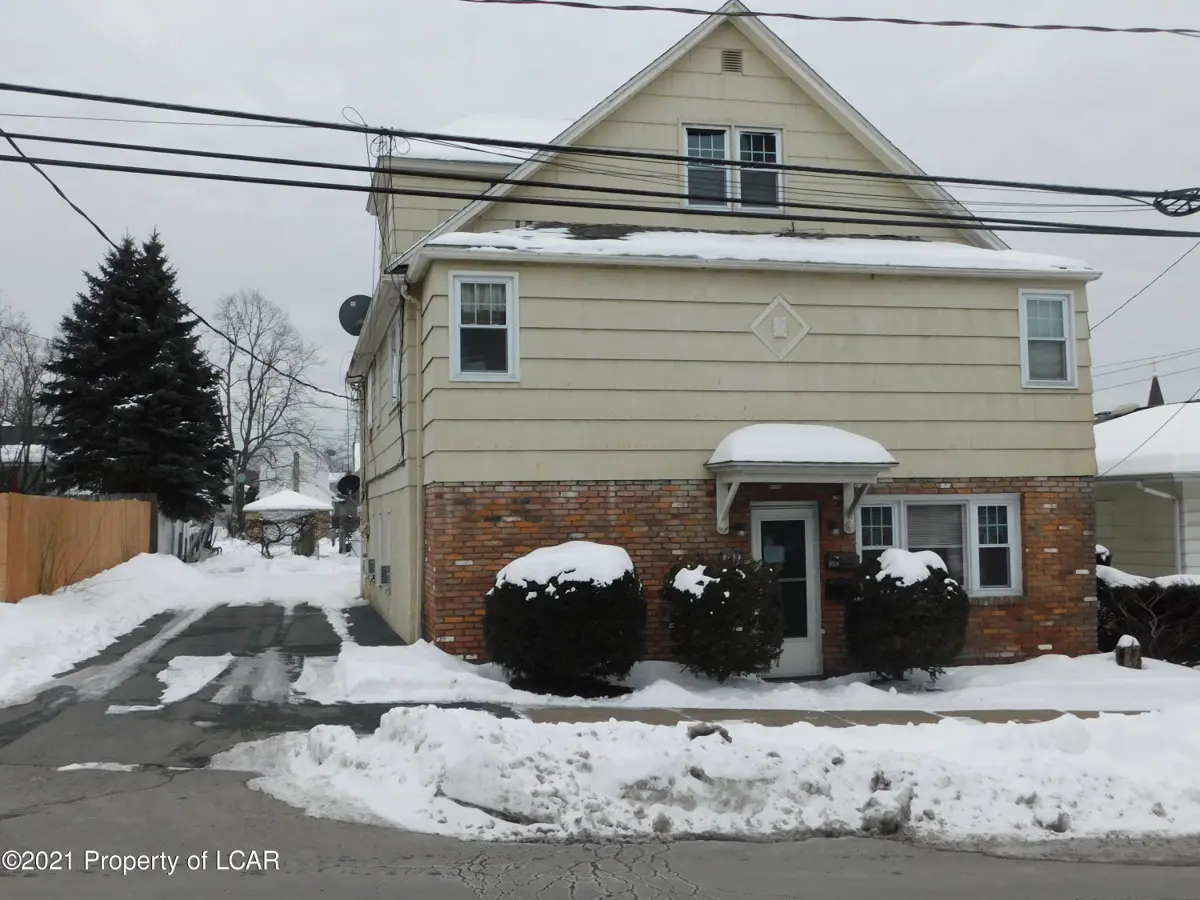 206 Lackawanna Avenue, Dupont in Dupont