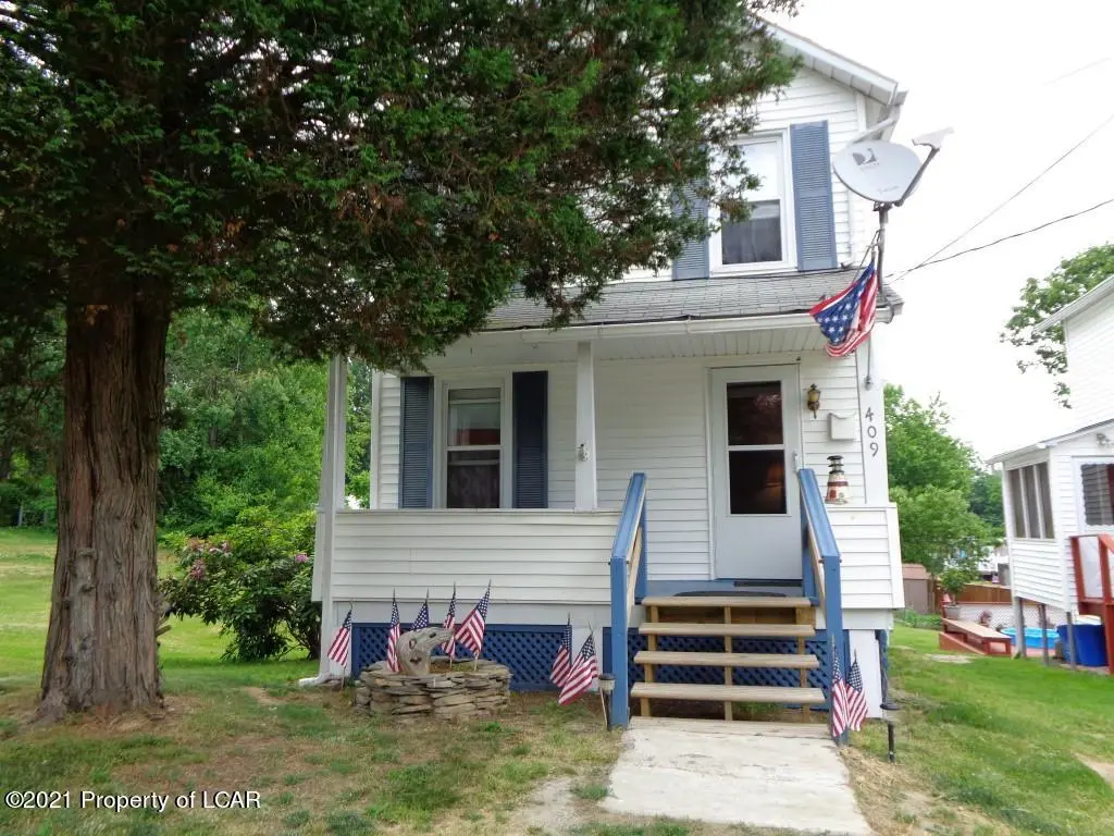 409 Hughes Street, Swoyersville in Swoyersville