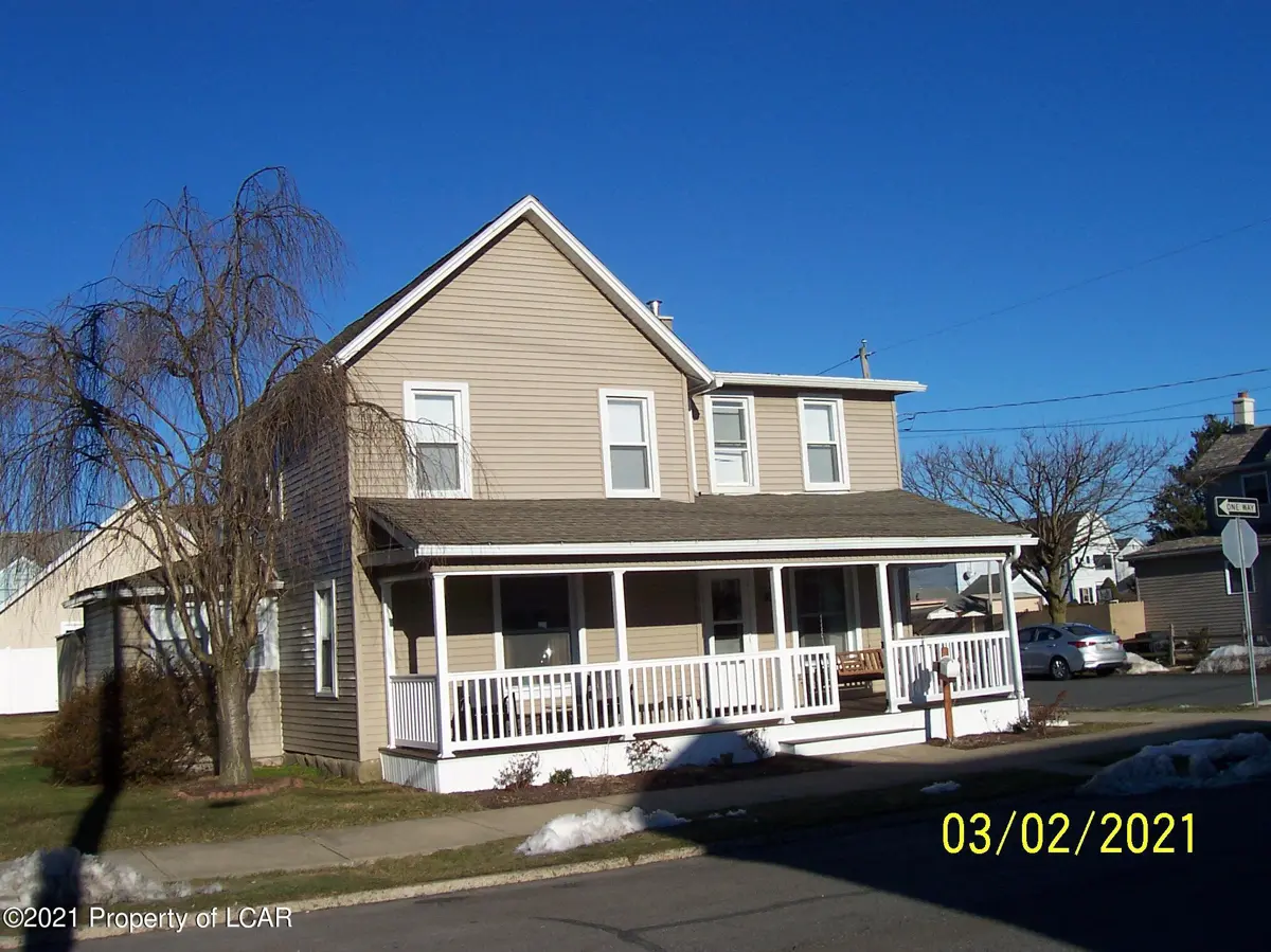 565 Miller Street, Luzerne in Luzerne