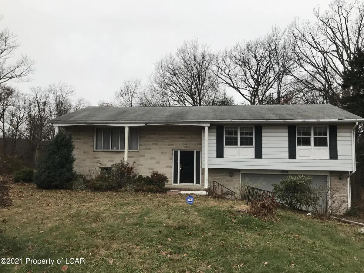 1776 Bear Creek Boulevard, Bear Creek Village - 4 bed - 2 bath - 2,880 SF