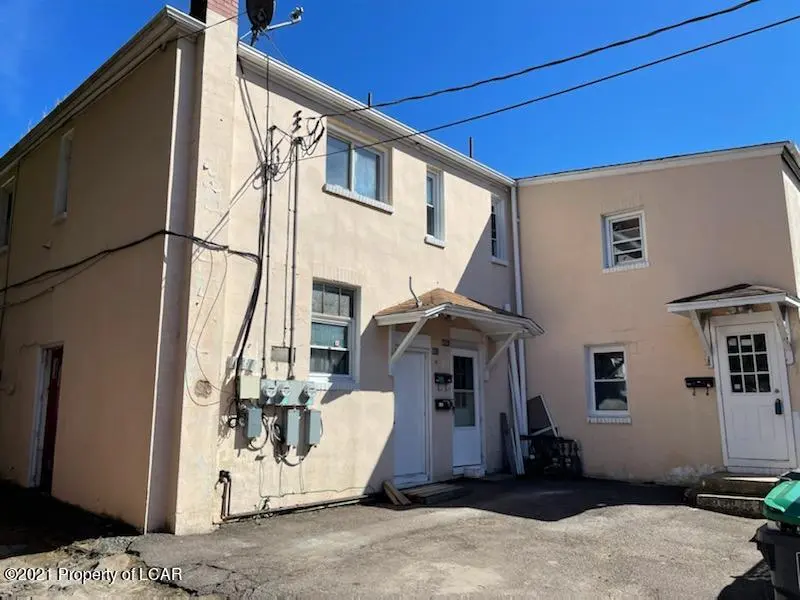 623 rear Harvey Street, West Hazleton in West Hazleton