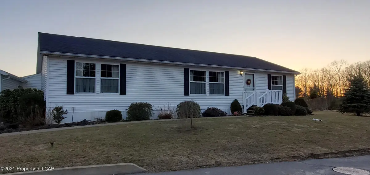 617 Sparrow Drive, Shavertown in Shavertown