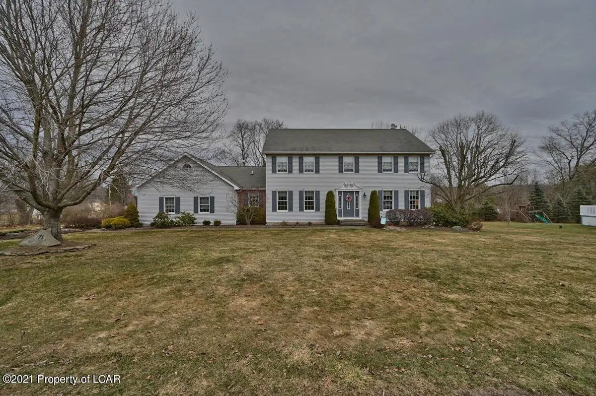 71 Country Road, Shavertown in Shavertown