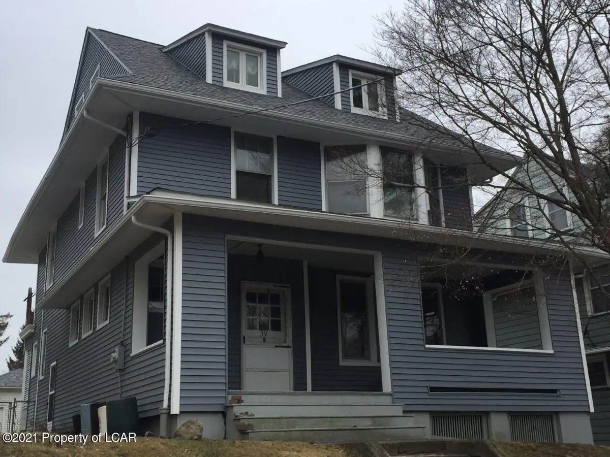 39 Parrish Street, Wilkes-Barre in Wilkes-Barre