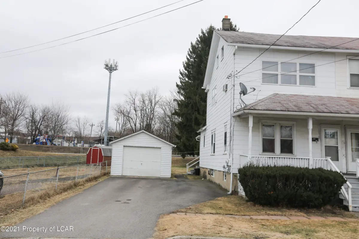 209 Quality Road, Dupont in Dupont