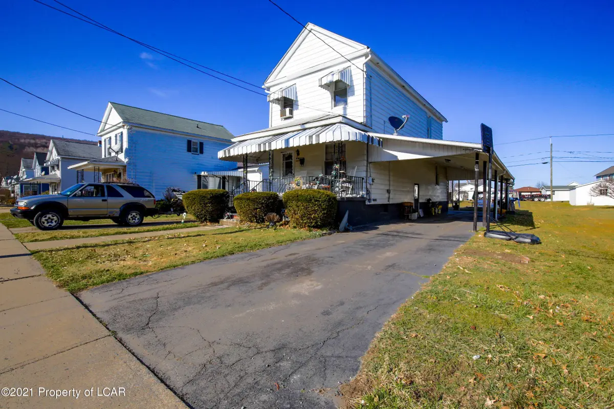 209 Poland Street, Swoyersville in Swoyersville
