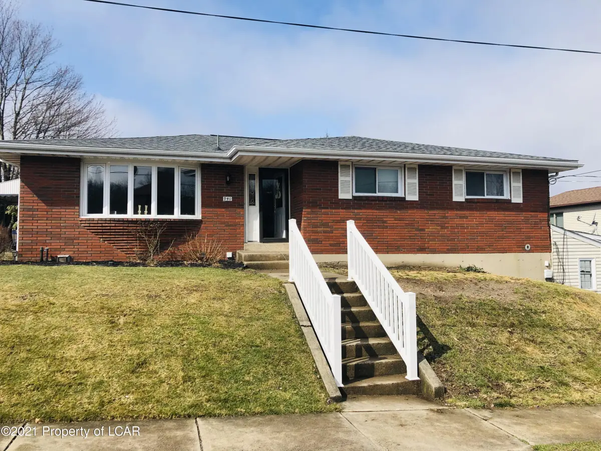 940 N Wyoming Street, Hazleton in Hazleton
