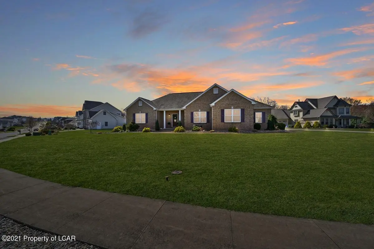 225 Kimberly Drive, Duryea in Duryea