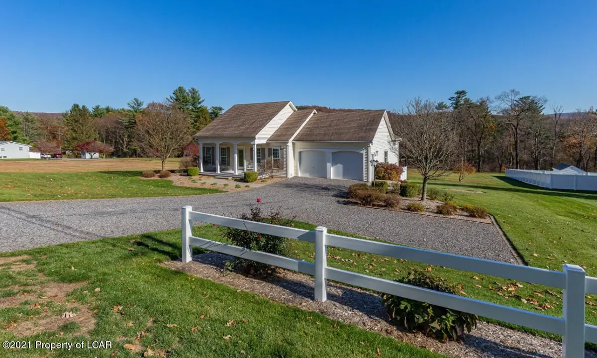 130 Crest Street, Harding in Harding