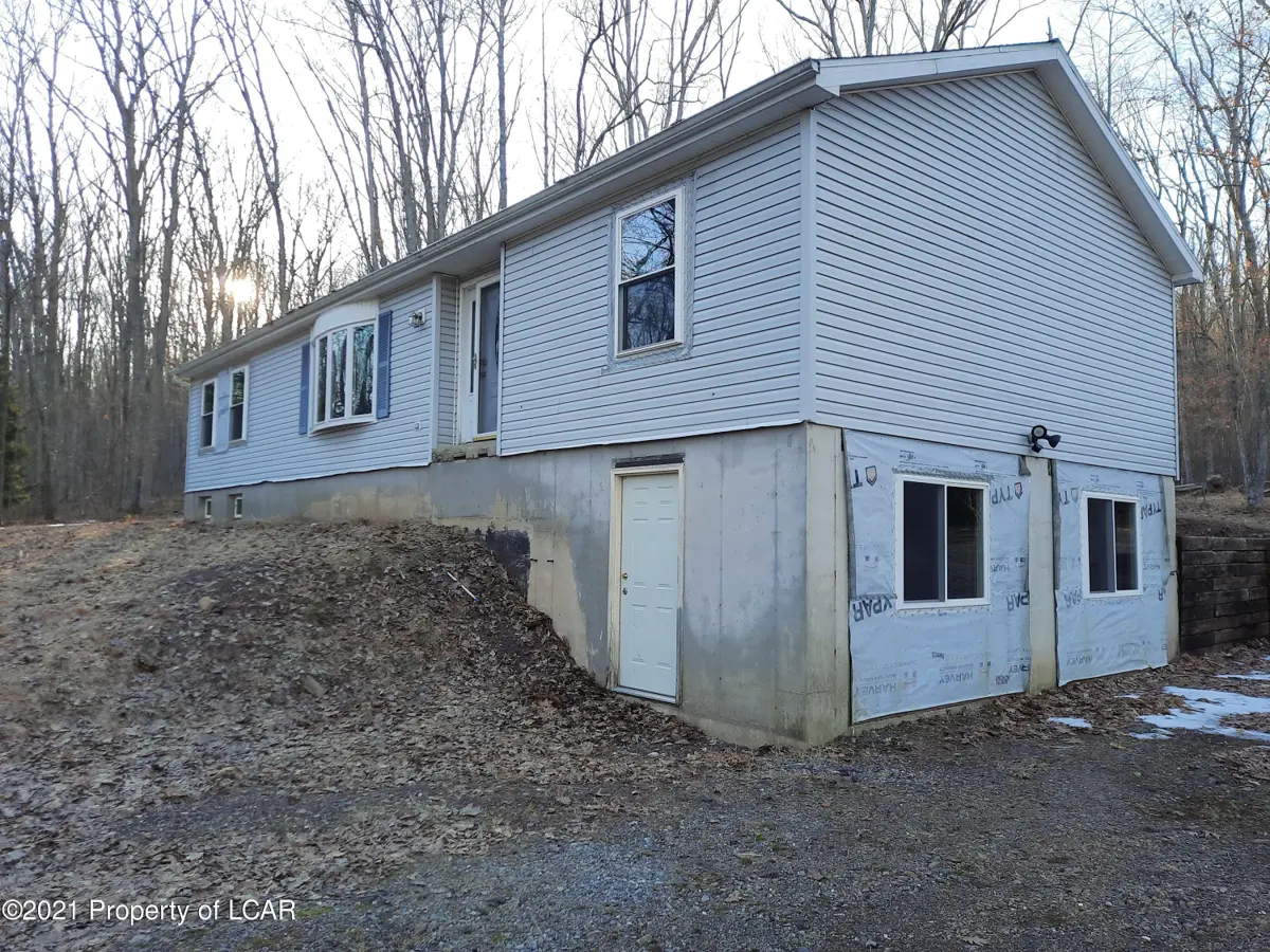 433 Packer Drive, Weatherly in Weatherly