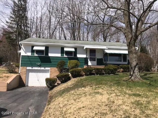 117 Nuangola Road, Mountain Top in Mountain Top