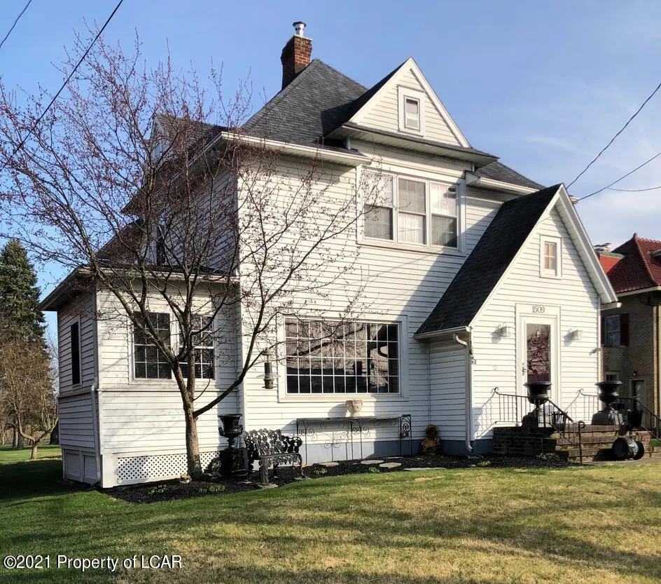 1509 Wyoming Avenue, Forty Fort in Forty Fort