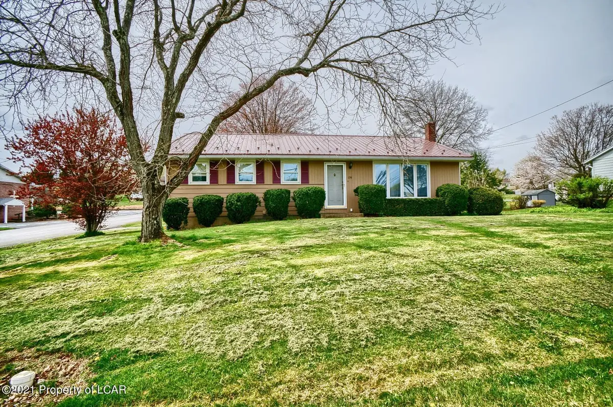 139 Somerset Avenue, Elysburg in Elysburg