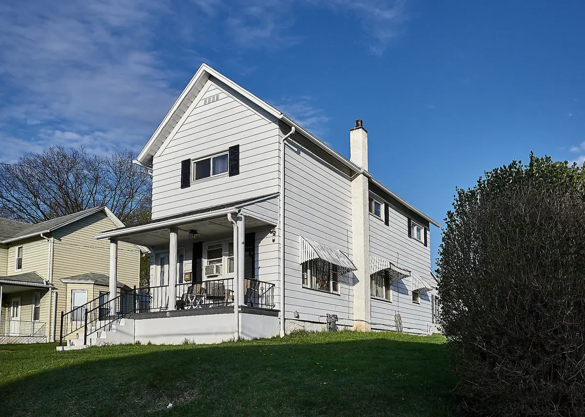 32 Perkins Street, Plains in Plains