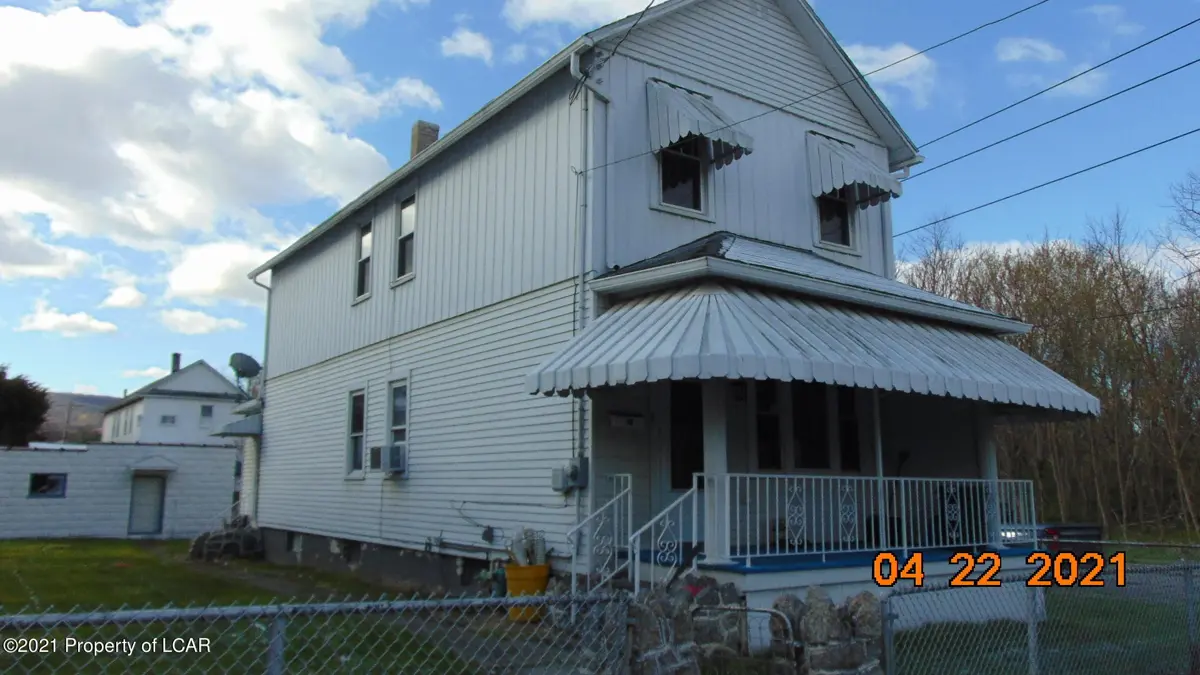 235 W Noble Street, Nanticoke in Nanticoke