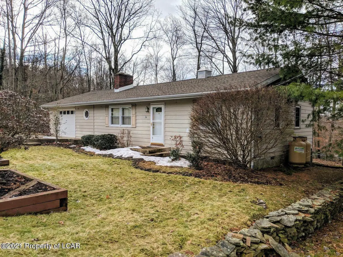 49 Lincoln Street, Harveys Lake in Harveys Lake