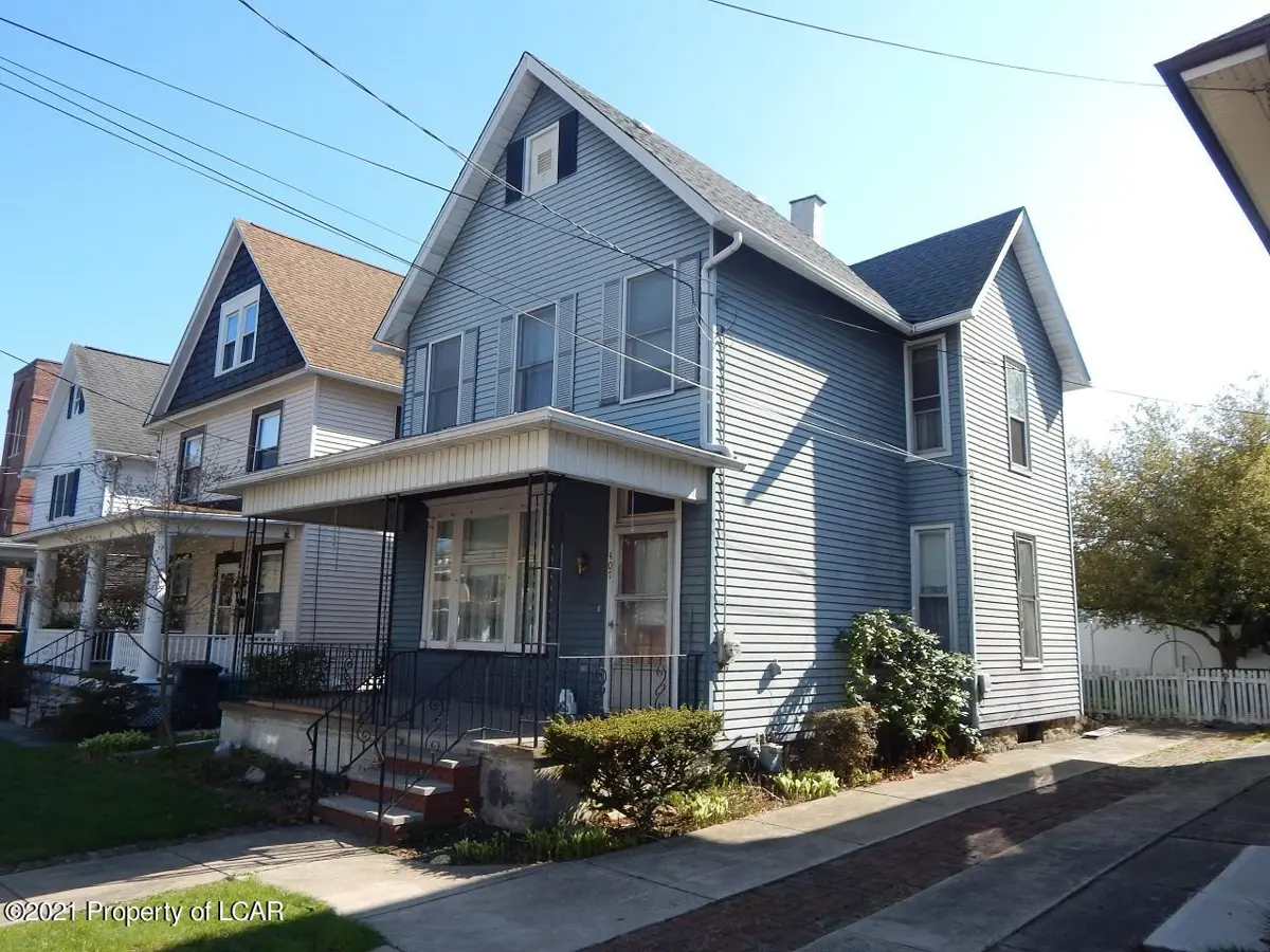 407 Luzerne Avenue, West Pittston in West Pittston