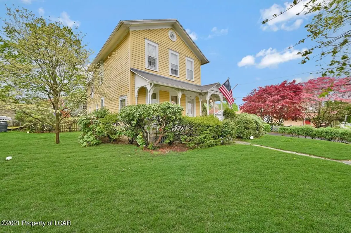 312 Warren Street, West Pittston in West Pittston