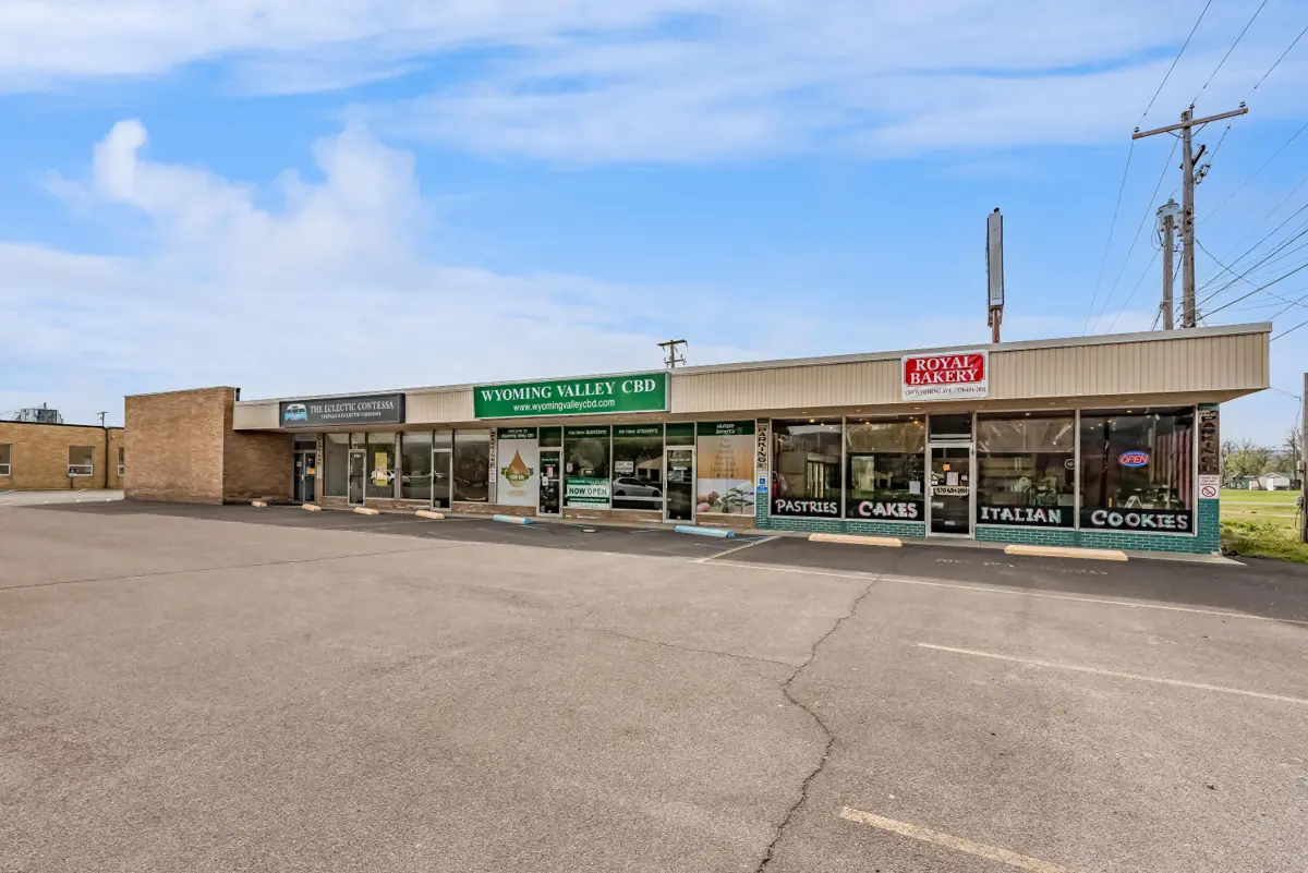1701 Wyoming Avenue, Exeter in Exeter