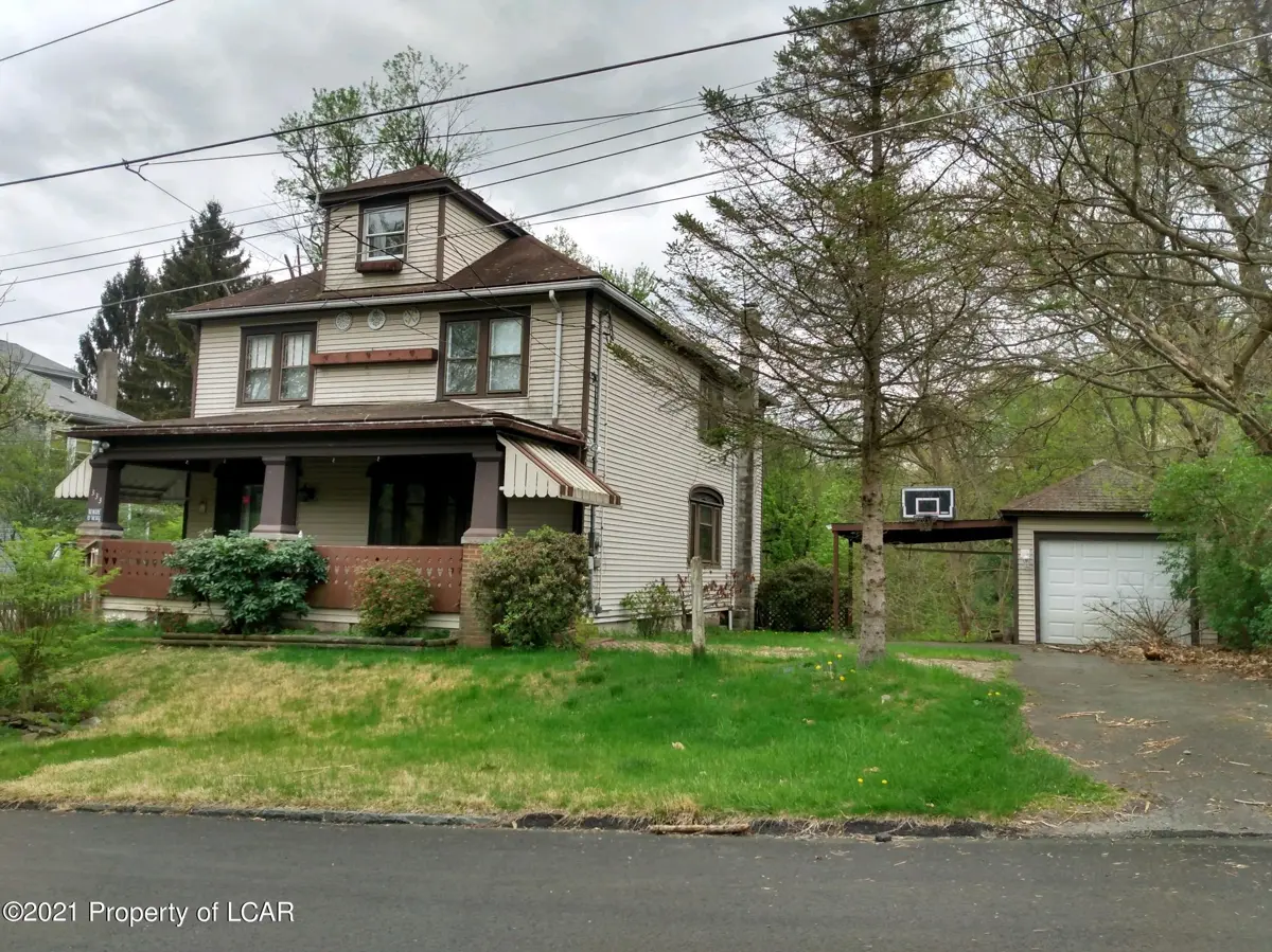 333 W Newport Street, Glen Lyon in Glen Lyon