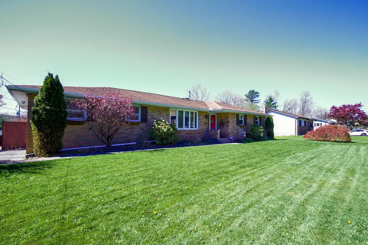 2 Oak Drive, Mountain Top in Mountain Top