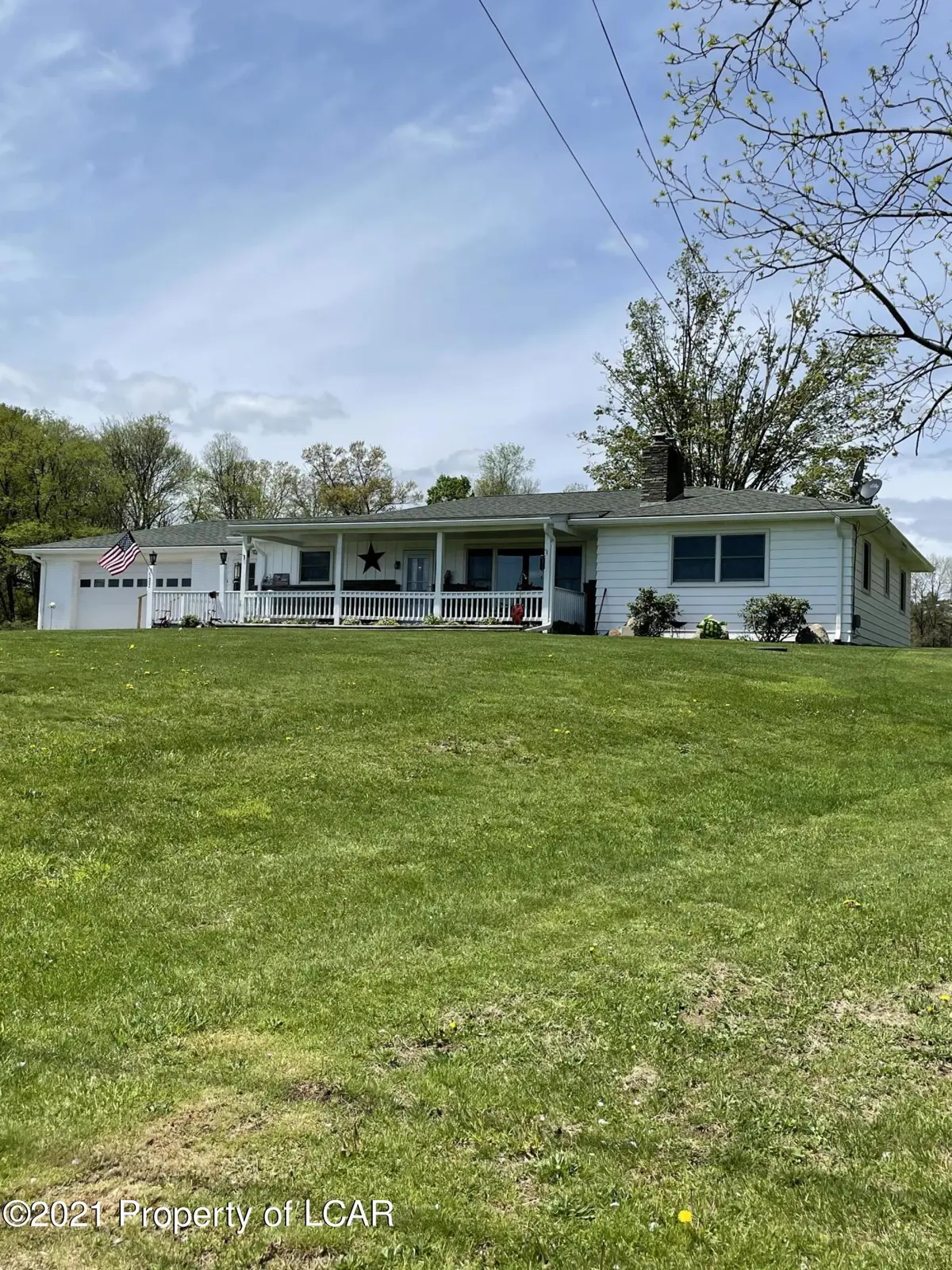 5482 Main Road, Sweet Valley in Sweet Valley