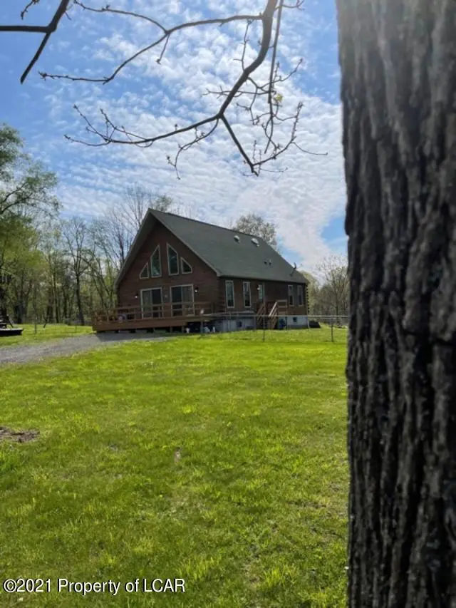 176 Grange Hall Road, Shickshinny in Shickshinny