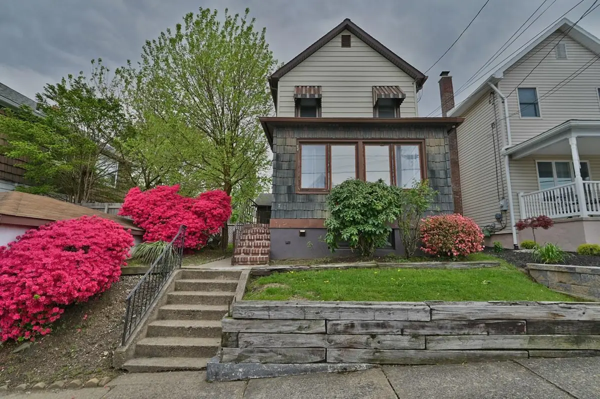 7 S Regent Street, Hanover Township in Hanover Township