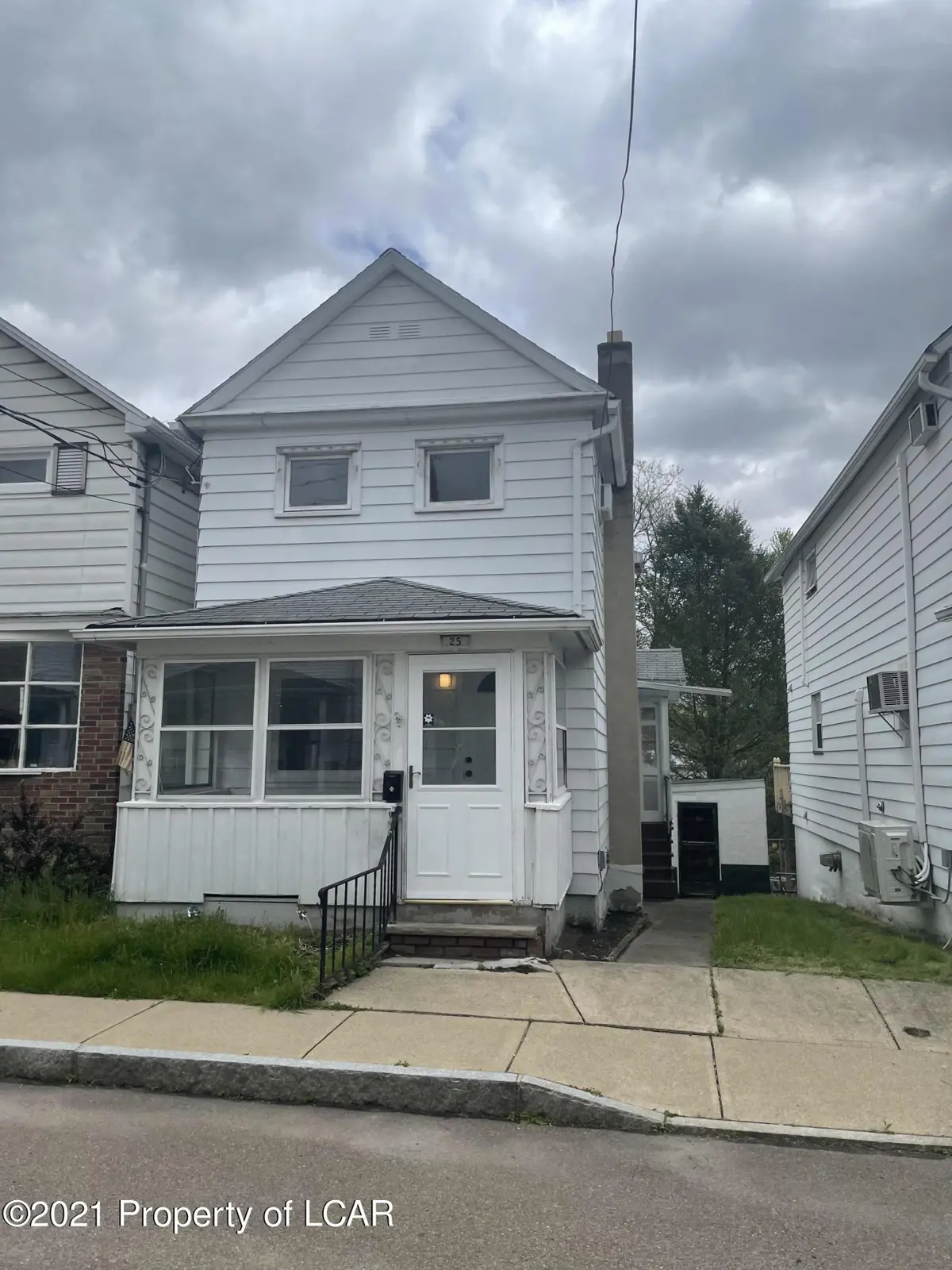 25 Hillman Street, Wilkes-Barre in Wilkes-Barre