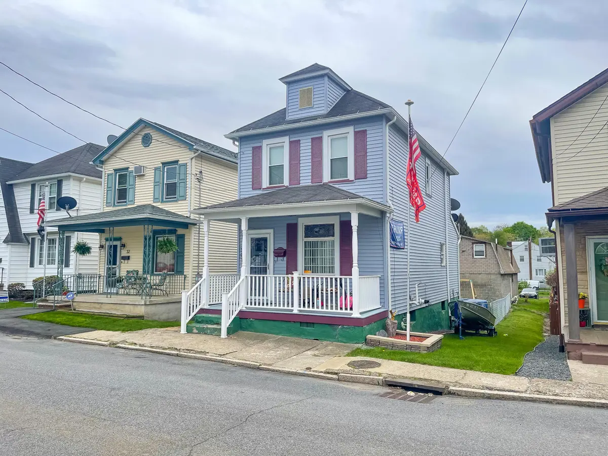 34 Spring Street, Hanover in Hanover