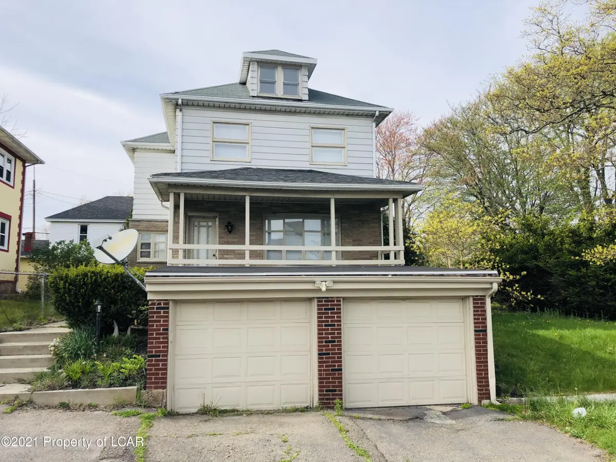 435 Samuels Avenue, Hazleton in Hazleton