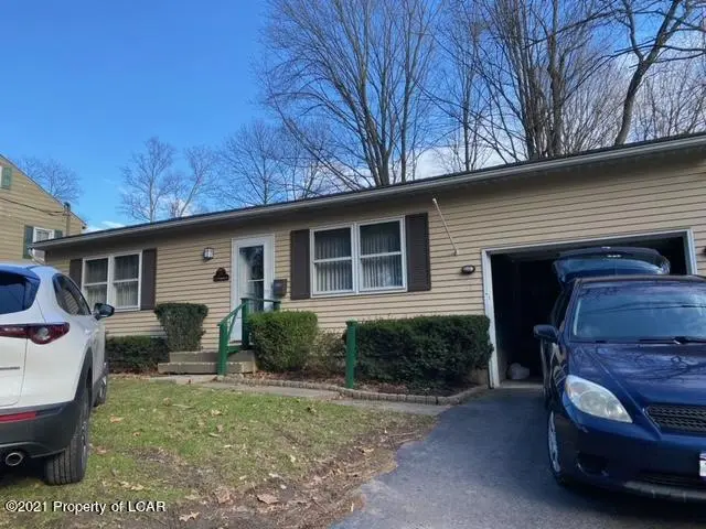 17 E Overbrook Road, Shavertown in Shavertown