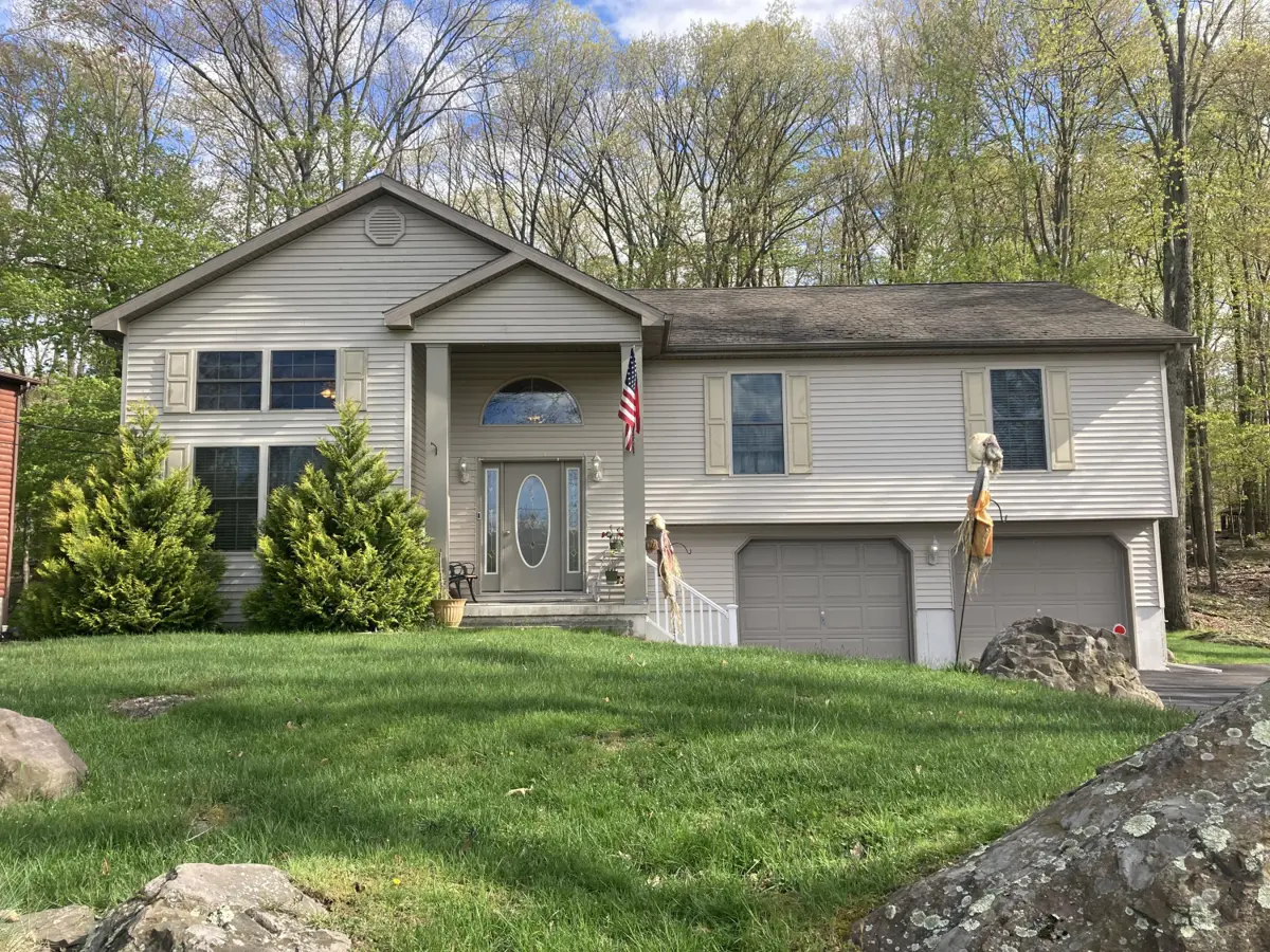 221 Trapper Springs Lane, Drums in Drums