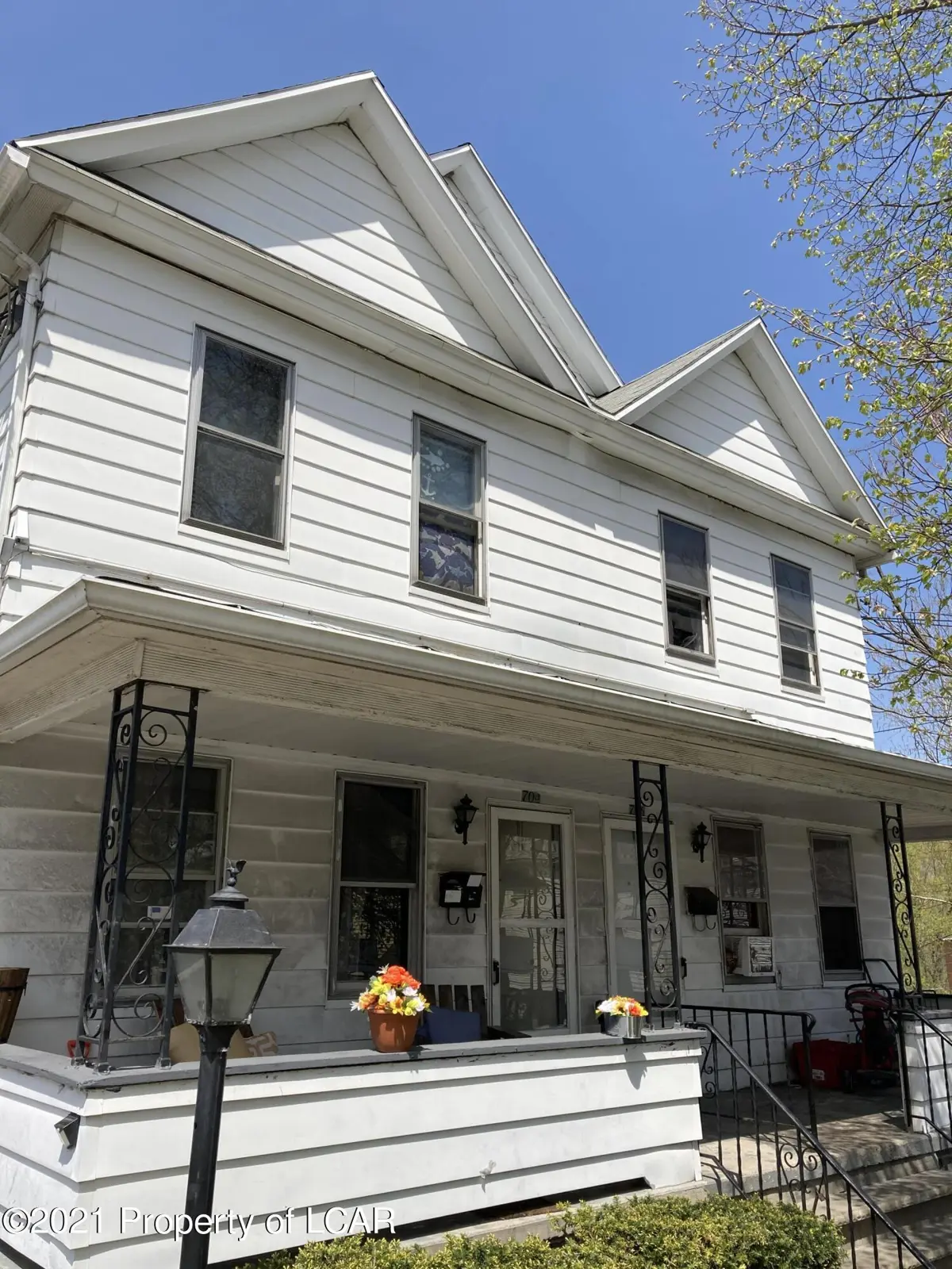 704-706 N Main Street, Wilkes-Barre in Wilkes-Barre