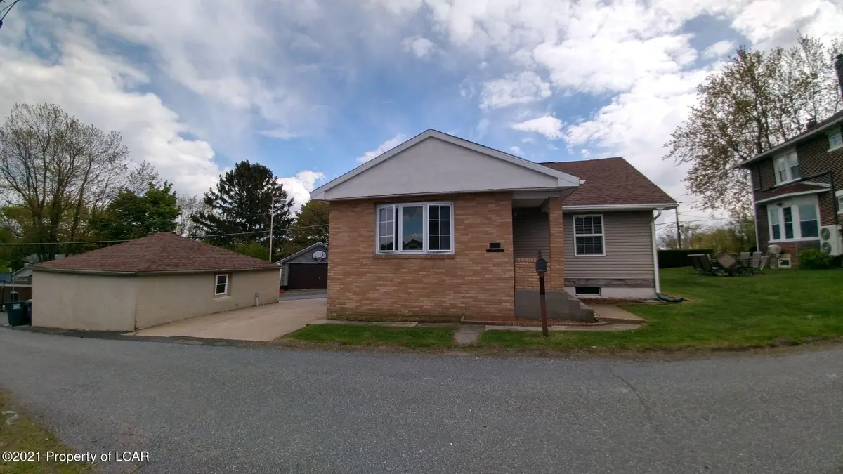 1103 Snyder Avenue, McAdoo in McAdoo