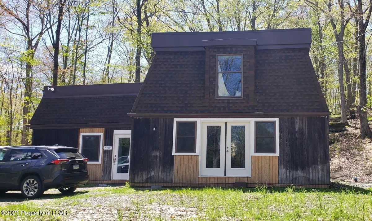 639 Lake Louise Road, Dallas in Dallas