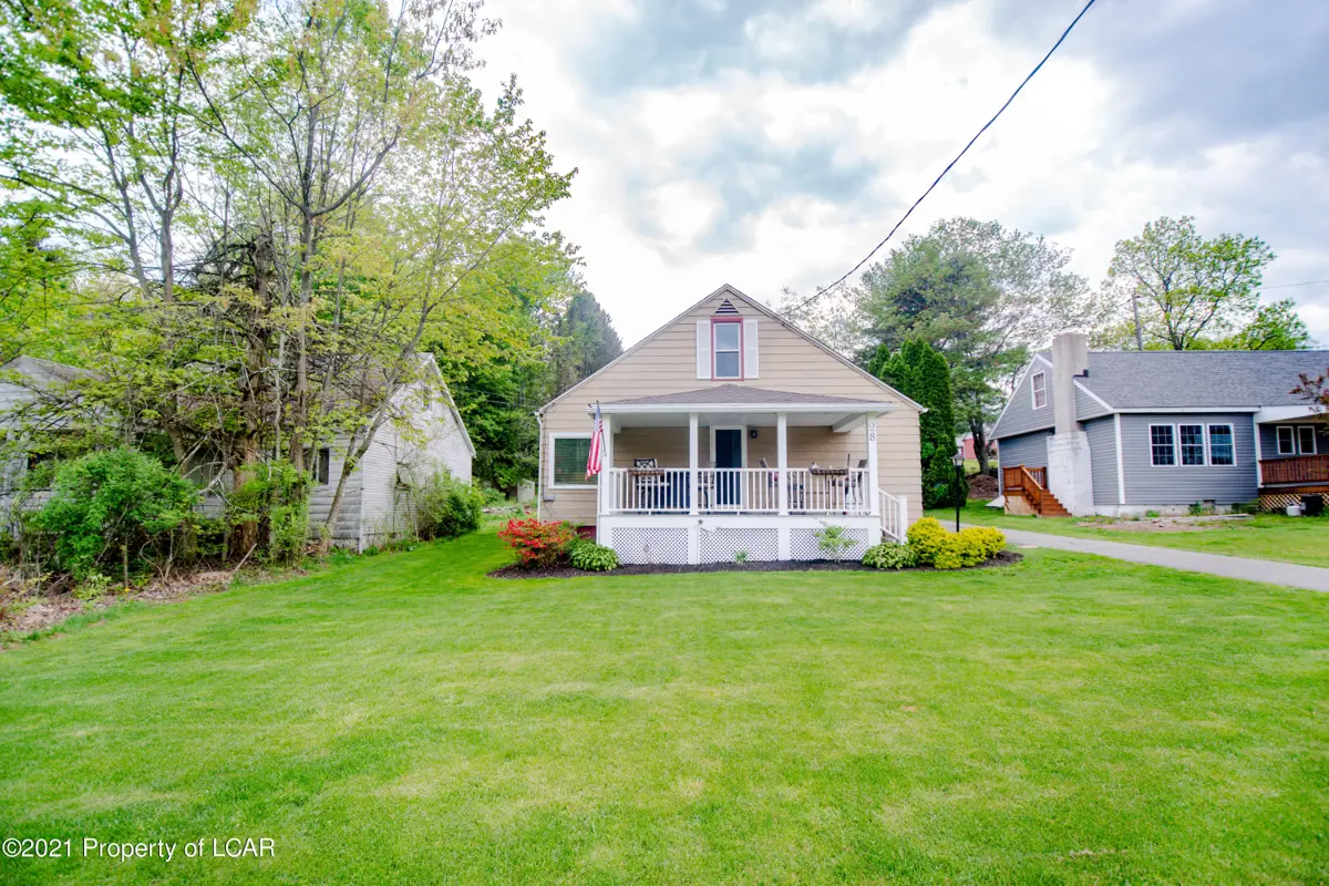 28 Oliver Road, Sweet Valley in Sweet Valley