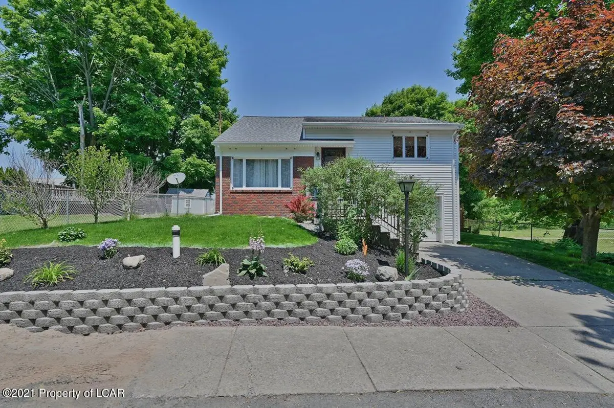 90 E Frothingham Street, Pittston in Pittston