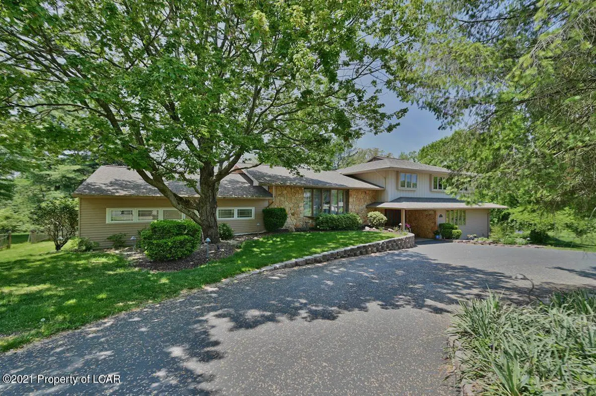14 Sidehill Trail, Sugarloaf in Sugarloaf