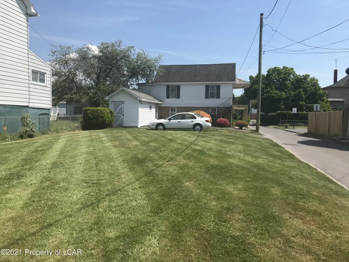 20 Bowman Avenue, Kingston in Kingston